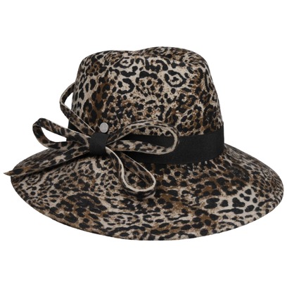 Capeline avec Motif L�opard by Lierys