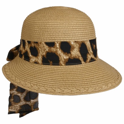 Chapeau Regency Isanja Leo by Gebeana