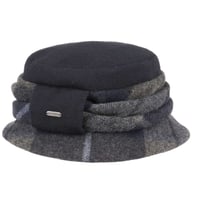Chapeau Agnes � Carreaux by McBURN - 99,95 &euro;